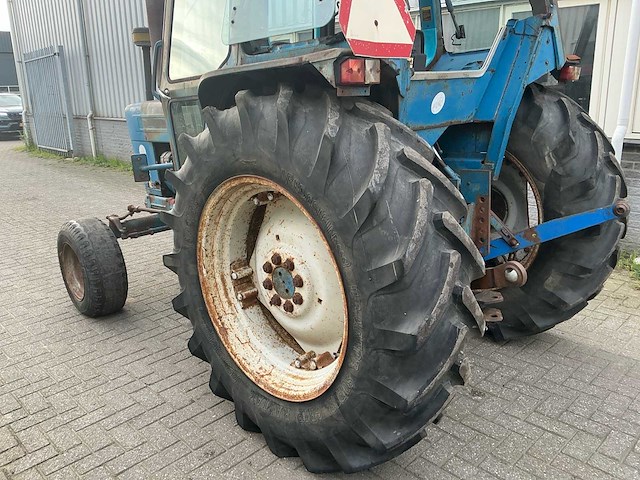 1987 ford 4600 oldtimer tractor - afbeelding 23 van  36