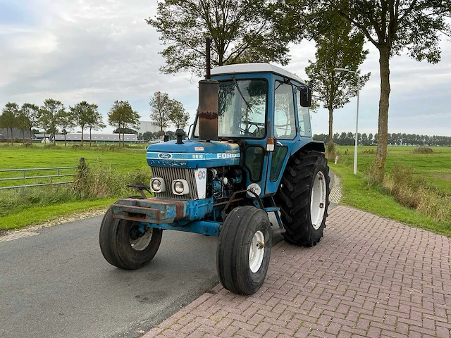 1987 ford 5610 tweewielaangedreven landbouwtractor - afbeelding 12 van  23