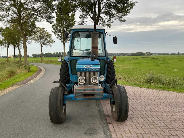 1987 ford 5610 tweewielaangedreven landbouwtractor - afbeelding 17 van  23