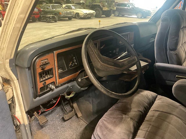 1987 ford econoline 150 oldtimer - afbeelding 4 van  18