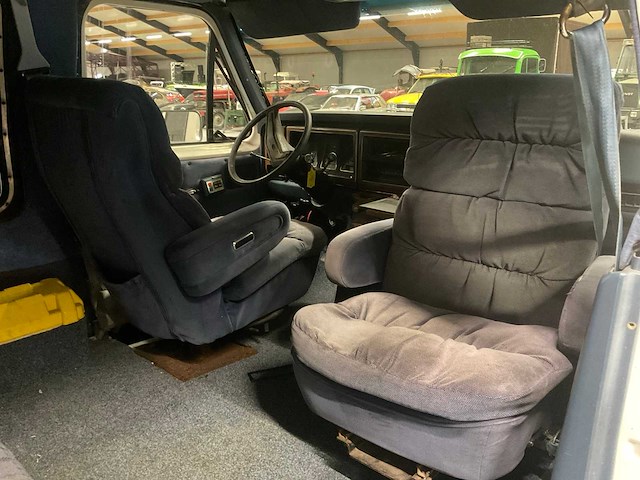 1987 ford econoline 150 oldtimer - afbeelding 8 van  18