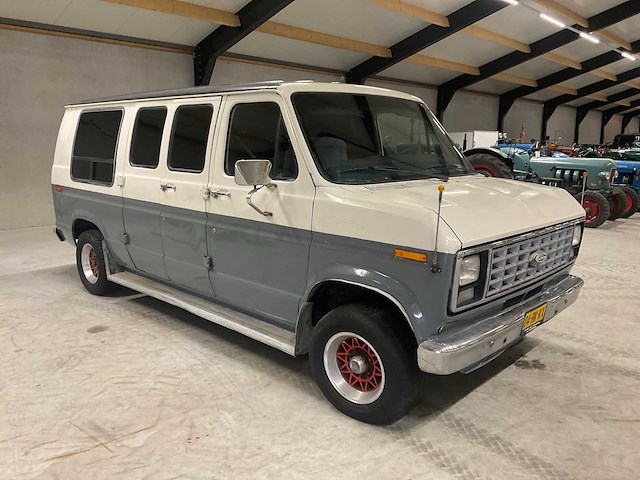 1987 ford econoline 150 oldtimer - afbeelding 12 van  18