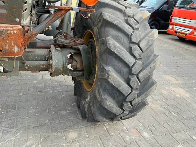 1987 fortschritt zt 323-a vierwielaangedreven landbouwtractor - afbeelding 2 van  43