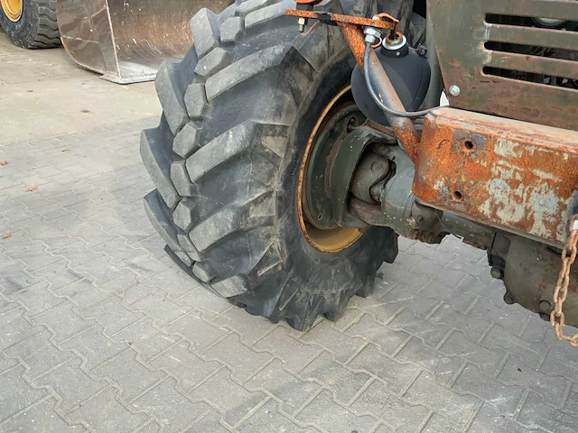 1987 fortschritt zt 323-a vierwielaangedreven landbouwtractor - afbeelding 3 van  43
