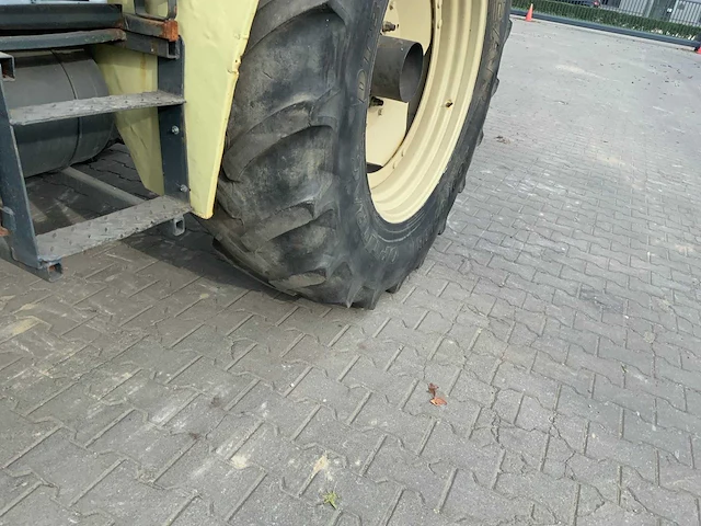 1987 fortschritt zt 323-a vierwielaangedreven landbouwtractor - afbeelding 7 van  43