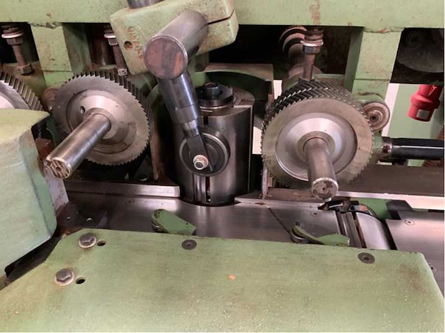 1987 guillet la corroyeuse kxl 220 4-zijdige schaafbank - afbeelding 20 van  24