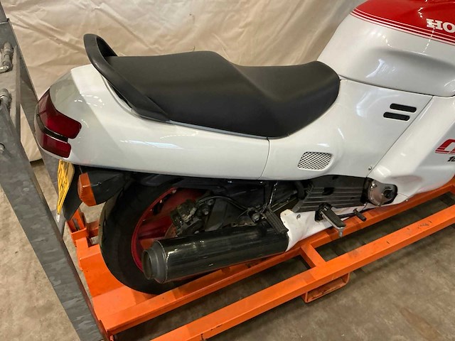 1987 honda sport cbr 1000f motorfiets - afbeelding 4 van  7