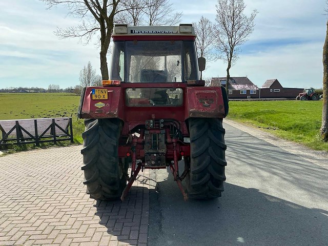1987 international 743 xl /745 xl tweewielaangedreven landbouwtractor - afbeelding 2 van  27
