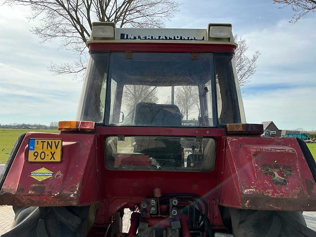 1987 international 743 xl /745 xl tweewielaangedreven landbouwtractor - afbeelding 4 van  27