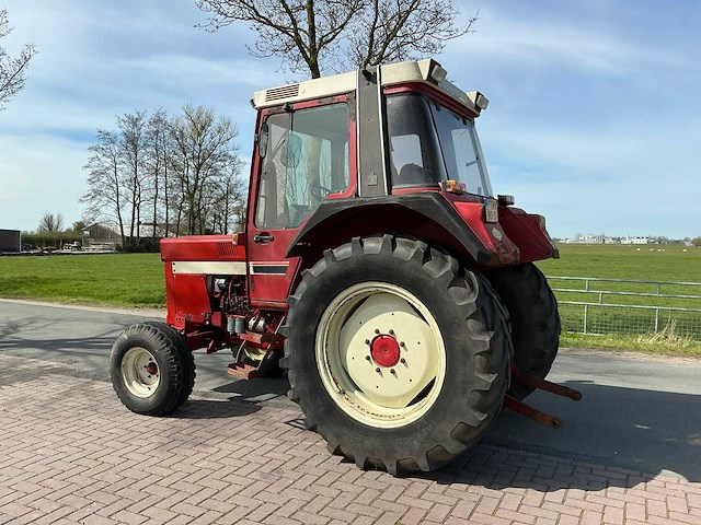 1987 international 743 xl /745 xl tweewielaangedreven landbouwtractor - afbeelding 6 van  27