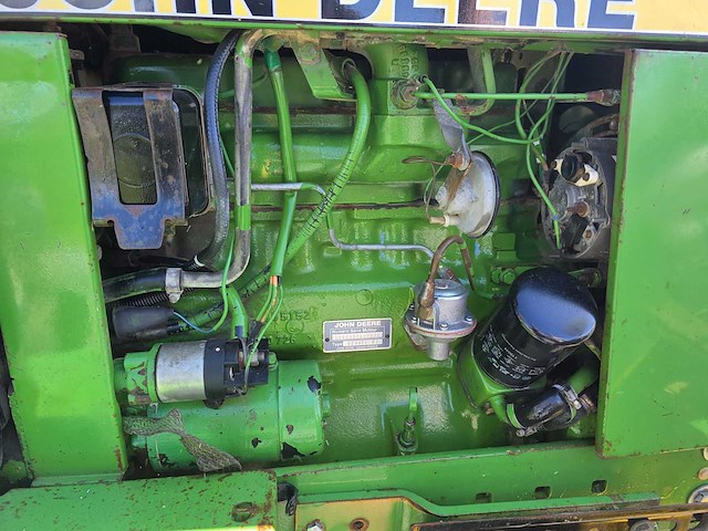 1987 john deere 2140 vierwielaangedreven landbouwtractor - afbeelding 21 van  35