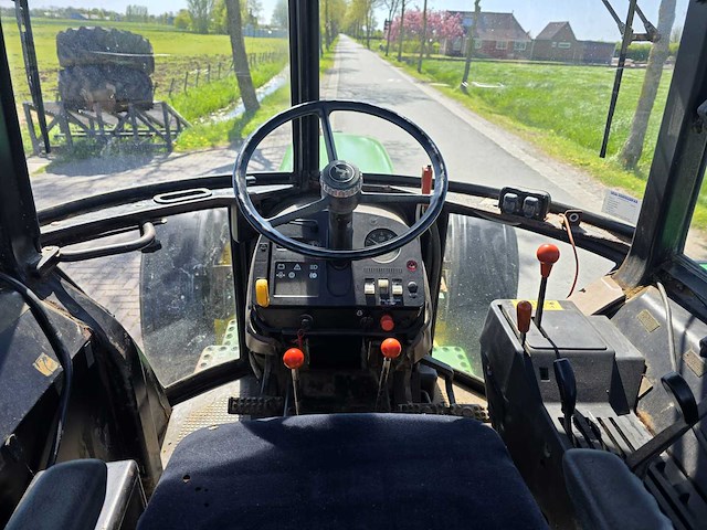 1987 john deere 2140 vierwielaangedreven landbouwtractor - afbeelding 35 van  35