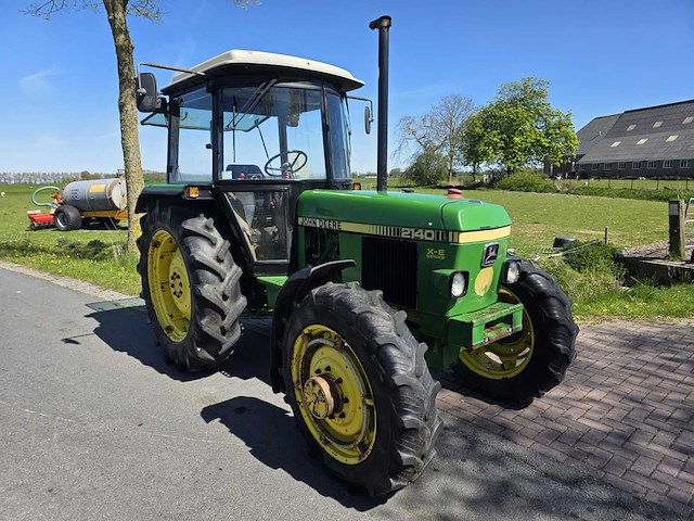 1987 john deere 2140 vierwielaangedreven landbouwtractor - afbeelding 6 van  35