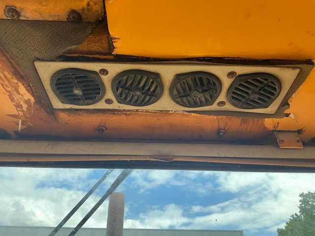 1987 liebherr pr721c bulldozer - afbeelding 25 van  41