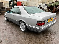 1987 mercedes-benz 200-500 (w124) 230ce personenauto - afbeelding 12 van  29