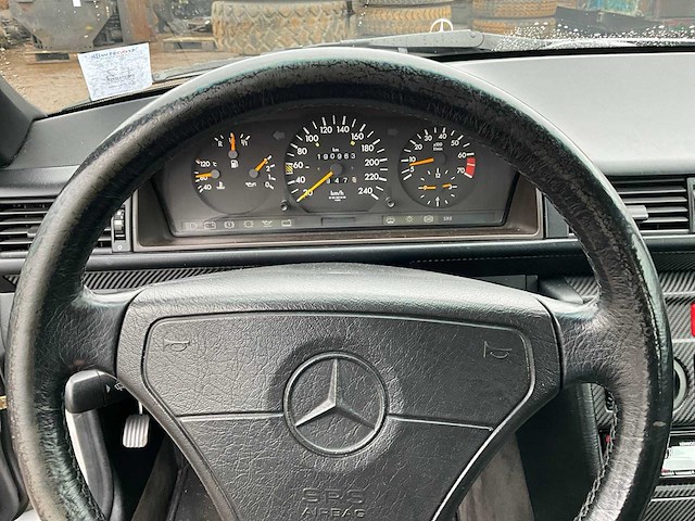 1987 mercedes-benz 200-500 (w124) 230ce personenauto - afbeelding 28 van  29