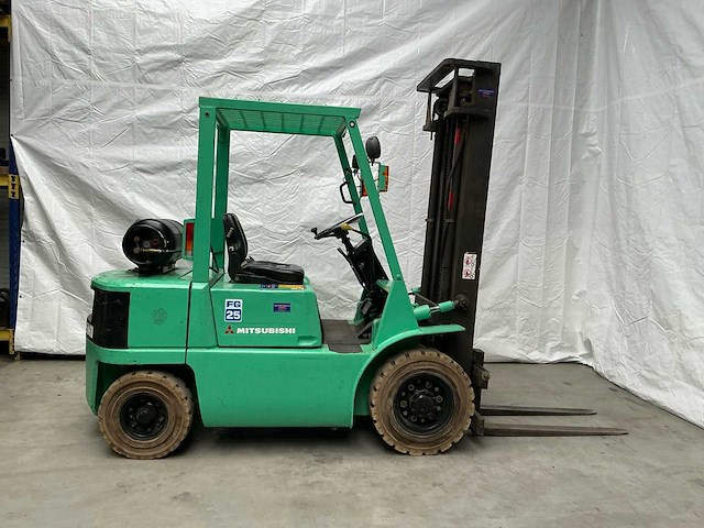 1987 mitsubishi fg25 vorkheftruck - afbeelding 4 van  21
