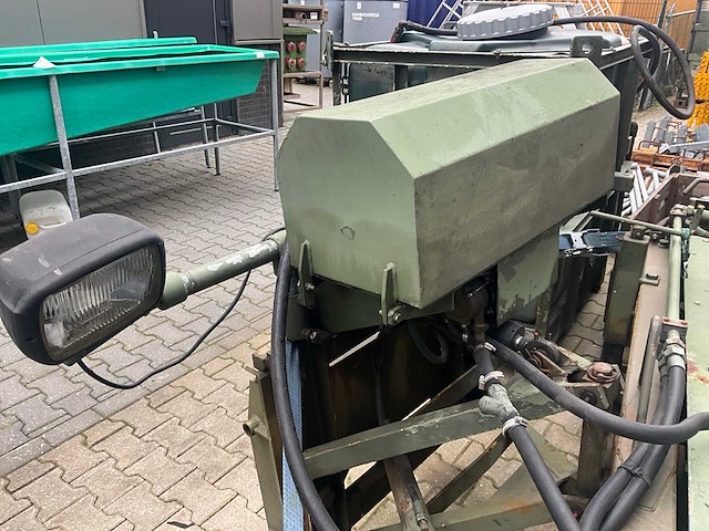 1987 nido hf-25-ds veegmachine - afbeelding 9 van  10