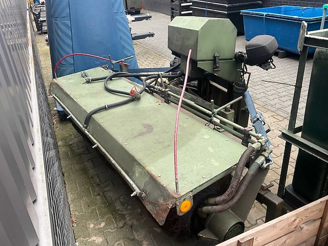 1987 nido hf-25-ds veegmachine - afbeelding 8 van  15
