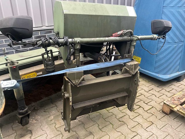 1987 nido hf-25-ds veegmachine - afbeelding 10 van  15