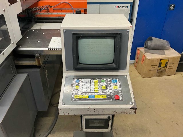 1987 nisshinbo mtp-500 ponsmachine - afbeelding 15 van  57
