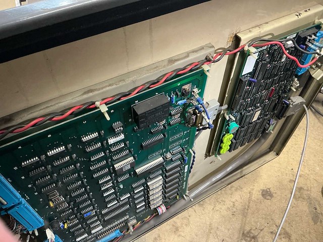 1987 nisshinbo mtp-500 ponsmachine - afbeelding 53 van  57