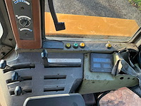 1987 renault 133.14 vierwielaangedreven landbouwtractor - afbeelding 8 van  27