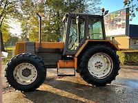 1987 renault 133.14 vierwielaangedreven landbouwtractor - afbeelding 27 van  27