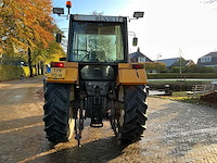 1987 renault 133.14 vierwielaangedreven landbouwtractor - afbeelding 24 van  27