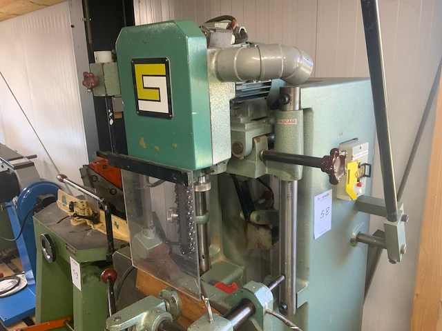 1987 sautereau sm82 sm3 82. sl82 kettingfreesmachine - afbeelding 6 van  8