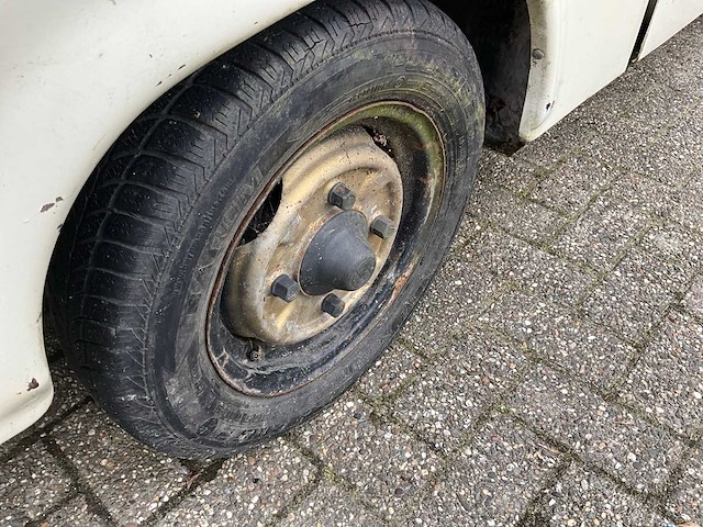 1987 trabant 601x oldtimer - afbeelding 13 van  22