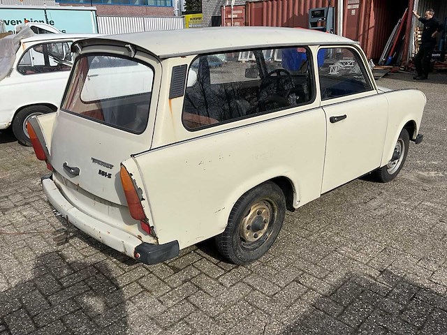 1987 trabant 601x oldtimer - afbeelding 18 van  22