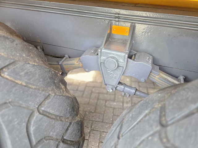 1987 veenhuis 28000 3-assige silagekipper - afbeelding 3 van  19