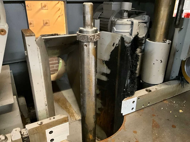 1987 vertongen f01 profileermachine - afbeelding 3 van  14