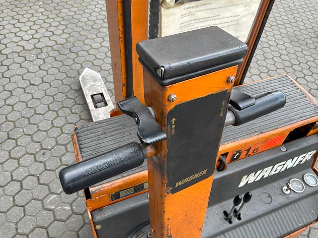 1987 wagner egv 1600 stapelaar - afbeelding 6 van  8