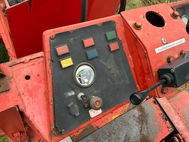 1987 zettelmeyer - zl401b - knikgestuurde shovel - afbeelding 8 van  37