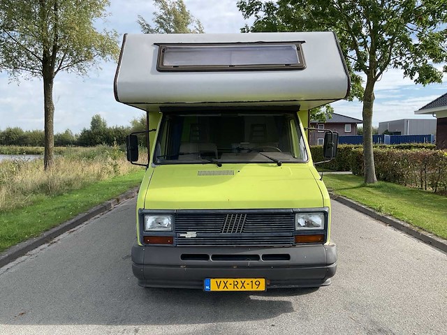 1988 - fiat - 280 lmc - camper/kampeerwagen - afbeelding 33 van  37