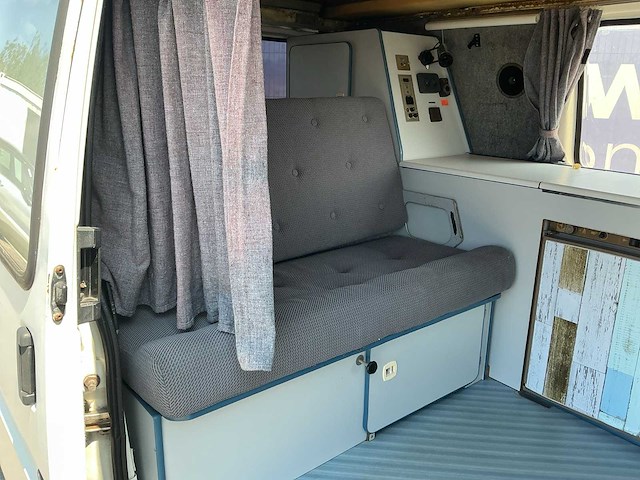 1988 - ford - transit 100d van - camper/kampeerwagen - afbeelding 11 van  13