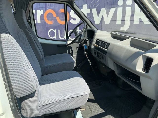 1988 - ford - transit 100d van - camper/kampeerwagen - afbeelding 13 van  13