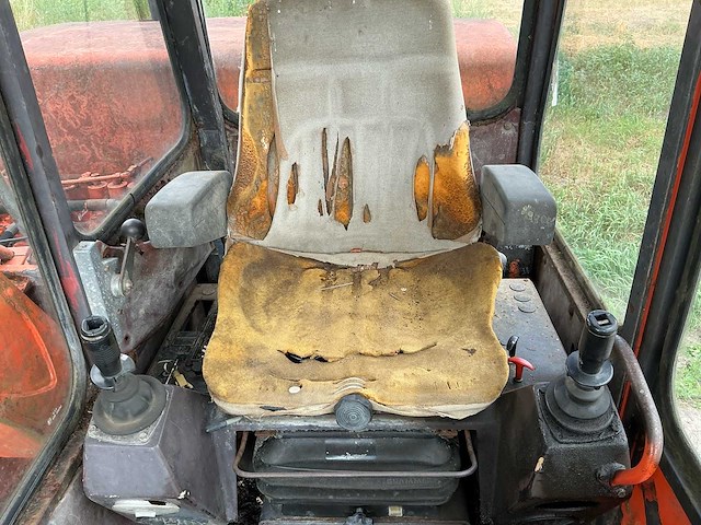 1988 atlas 1204 lc rupsgraafmachine - afbeelding 8 van  25