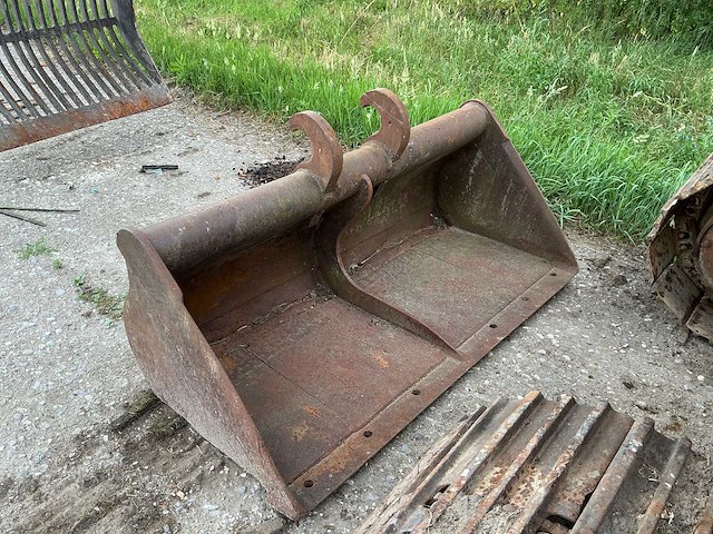 1988 atlas 1204 lc rupsgraafmachine - afbeelding 15 van  16