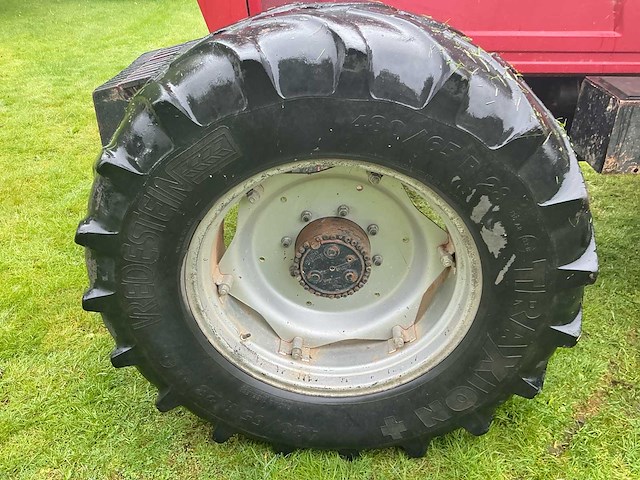 1988 case international 1255xl vierwielaangedreven landbouwtractor - afbeelding 31 van  32