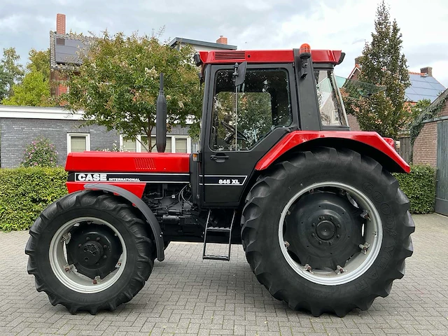 1988 case international 845 xl vierwielaangedreven landbouwtractor - afbeelding 2 van  56