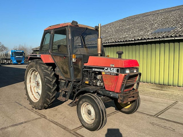1988 case international international tweewielaangedreven landbouwtractor - afbeelding 13 van  19