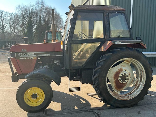 1988 case international international tweewielaangedreven landbouwtractor - afbeelding 14 van  19