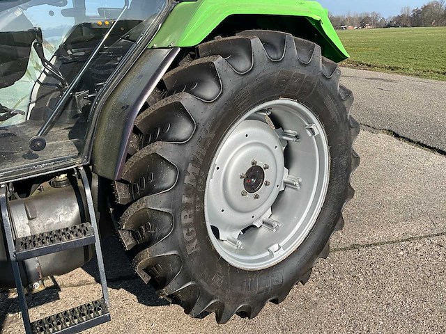 1988 deutz-fahr dx 3.50 vierwielaangedreven landbouwtractor - afbeelding 33 van  41