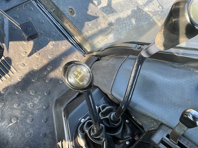 1988 deutz-fahr dx 3.50 vierwielaangedreven landbouwtractor - afbeelding 18 van  30