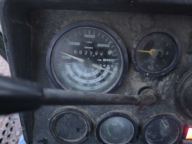 1988 deutz-fahr dx 4.70 turbo vierwielaangedreven landbouwtractor - afbeelding 9 van  32