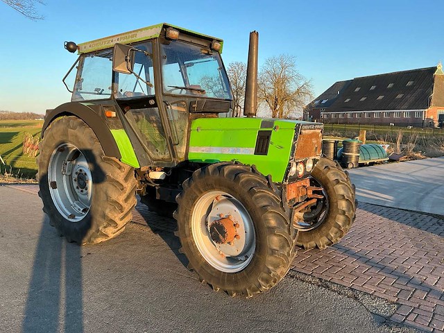1988 deutz-fahr dx 4.70 turbo vierwielaangedreven landbouwtractor - afbeelding 27 van  32