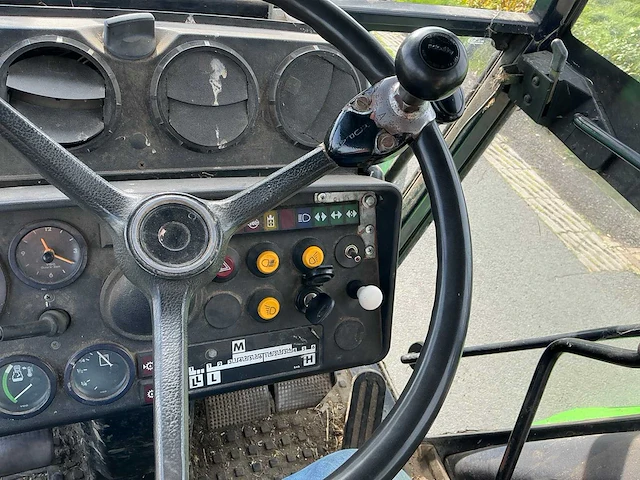 1988 deutz-fahr dx 6.05 vierwielaangedreven landbouwtractor - afbeelding 18 van  29